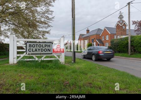 Cartello Botolph Claydon Buckinghamshire avviso nessun traffico di costruzione ad alta velocità 2 ( HS2 ) Foto Stock