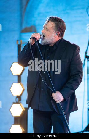 Roma, Italia. 25 giugno 2023. **NESSUN WEB E GIORNALI SOLO PER L'ITALIA** Roma, concerto Russell Crowe a Cinecittà. Credito: Agenzia fotografica indipendente/Alamy Live News Foto Stock