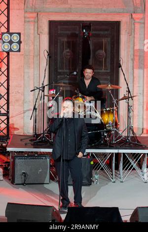 Roma, Italia. 25 giugno 2023. **NESSUN WEB E GIORNALI SOLO PER L'ITALIA** Roma, concerto Russell Crowe a Cinecittà. Credito: Agenzia fotografica indipendente/Alamy Live News Foto Stock