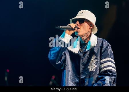 Milwaukee, USA. 24 giugno 2023. Santa Fe Klan (Angel Quezada) durante il Summerfest Music Festival il 24 giugno 2023, a Milwaukee, Wisconsin (foto di Daniel DeSlover/Sipa USA) credito: SIPA USA/Alamy Live News Foto Stock