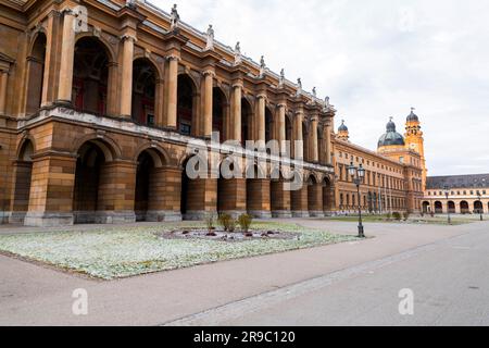 Monaco di Baviera, Germania - 25 dicembre 2021: La Residenz nel centro di Monaco è l'ex palazzo reale dei monarchi Wittelsbach di Baviera. Il più grande amico della città Foto Stock