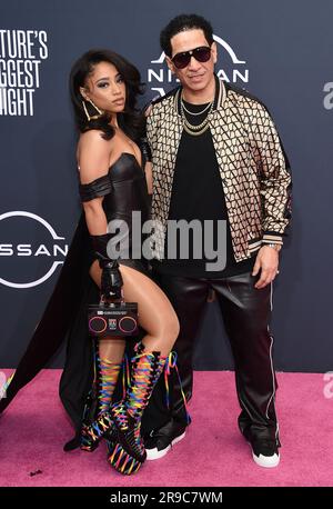 Los Angeles, USA. 25 giugno 2023. Kid Capri e Vina Love arrivano ai BET Awards 2023 che si tengono al Microsoft Theatre L.A. Live il 25 giugno 2023 a Los Angeles, California. © Lisa OConnor/AFF-USA.com credito: AFF/Alamy Live News Foto Stock