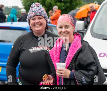 Kessock Ferry, Inverness, Regno Unito. 25 giugno 2023. Si tratta di scene della nuotata in traghetto di Kessock, un evento di beneficenza in cui i nuotatori attraversano la vecchia linea dei traghetti tra Kessock e Beauly. Crediti: JASPERIMAGE/Alamy Live News Foto Stock