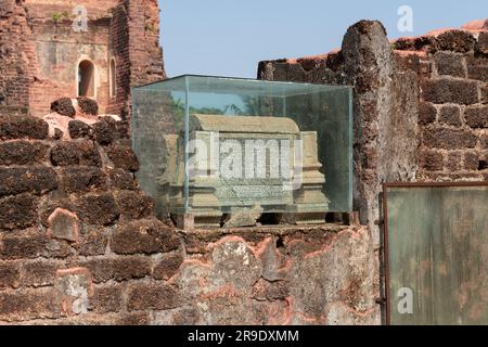 Goa, India - 19 dicembre 2022 : reliquie di San Ketevan, una regina georgiana martire, trovata tra le rovine di St. Chiesa di Agostino, racchiusa all'interno di un Foto Stock