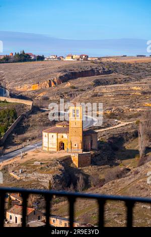 Segovia, Spagna - 18 febbraio 2022: Iglesia de la vera Cruz, una piccola chiesa a Segovia, Spagna. Foto Stock