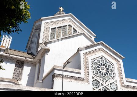 Splendida cattedrale Art Deco di St Peter nel centro di Rabat, Marocco Foto Stock