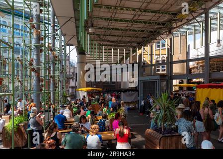 borough High Street,cibo fatto in casa,regno unito,take away,bancarelle del mercato,attrazioni di londra,london bridge,attrazione di londra,londra,londra UK,1756,borough, Foto Stock