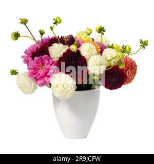 Bouquet di fiori misti in vaso su sfondo bianco Foto Stock