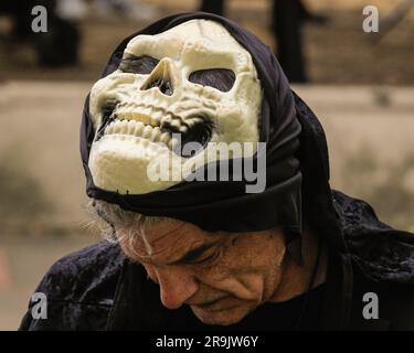 Londra, Regno Unito. 27 giugno 2023. Famiglie in lutto al di fuori delle udienze d'inchiesta Covid-19. Crediti: Imageplotter/Alamy Live News Foto Stock