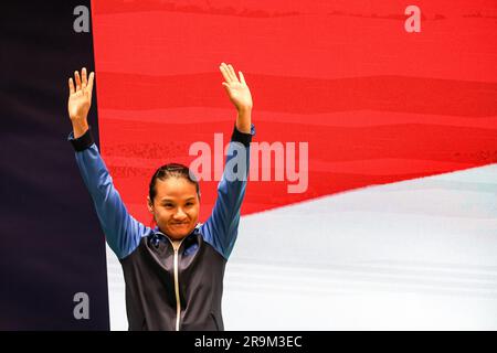 Cracovia, Polonia. 27 giugno 2023. YANG Xiaoxin di Monaco riceve la sua medaglia d'argento durante la cerimonia della medaglia nelle finali individuali di ping-pong femminili durante i 3 ° Giochi europei alla Hutnik Arena di Cracovia, in Polonia, il 27 giugno 2023. (Foto di Dominika Zarzycka/Sipa USA) credito: SIPA USA/Alamy Live News Foto Stock