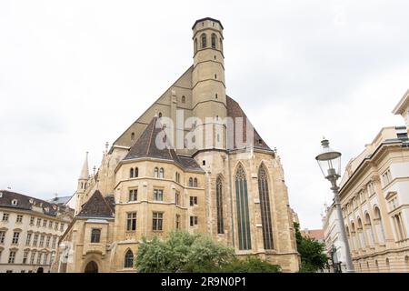 5 giugno 2023, Vienna, Austria. Chiesa minorita Minoritenkirche Chiesa cattolica romana a Minoritenplatz Foto Stock