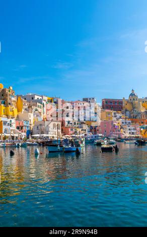 Marina di Corricella, Procida, Campania, Italia, Europa sud-occidentale Foto Stock