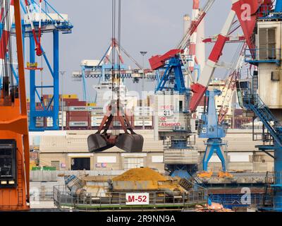 L'antica Ashdod è ora la sesta città più grande di Israele. Situato sulla costa mediterranea, è diventato uno dei più importanti centri industriali Foto Stock