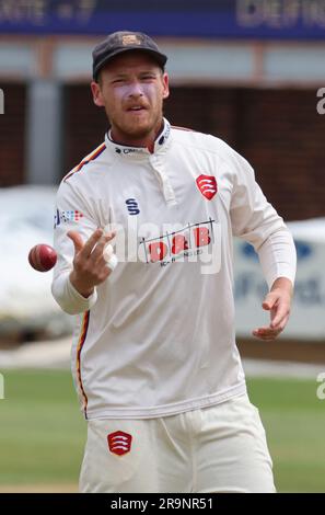 Tom Westley di Essex durante LV=County Championship - Division One Day 3 of 4 match tra Essex e Warwickshire al Cloud County Ground, Lon Foto Stock