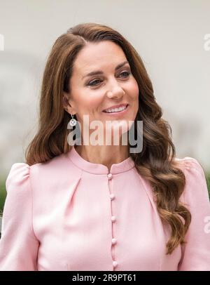 Londra, Inghilterra. REGNO UNITO. 28 giugno 2023. Catherine, Principessa del Galles, arriva per aprire ufficialmente il Young V&A, precedentemente conosciuto come V&A Museum of Childhood. Credito: Anwar Hussein/Alamy Live News Foto Stock