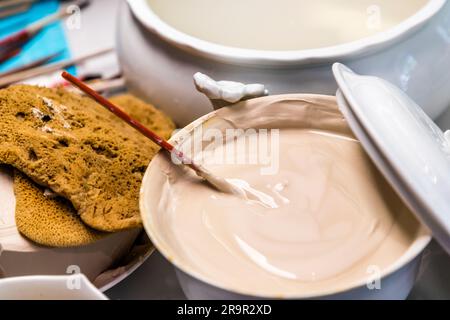 Museo della porcellana presso la Fondazione della porcellana Meissen, Germania Foto Stock