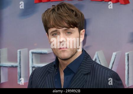 Londra, Regno Unito . 28 giugno, 2023 . Joey Batey nella foto alla prima britannica di THE WITCHER Season 3 tenutasi all'Outernet & HERE Building, Charing Cross Rd. Crediti: Alan D West/Alamy Live News Foto Stock