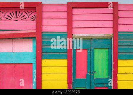 Repubblica Dominicana, colorate strade coloniali di Puerto Plata. Foto Stock