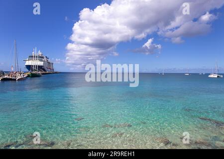 Nave da crociera a Saint Croix Frederiksted Isole Vergini americane in vacanza ai Caraibi. Foto Stock