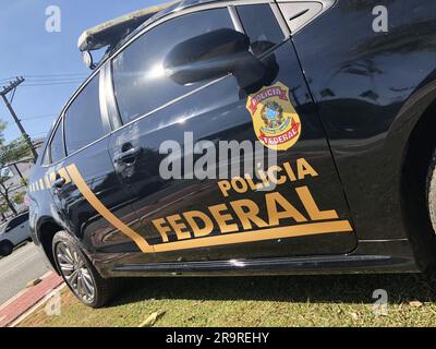 28 giugno 2023, Taboao da Serra, San Paolo, Brasile: Taboao da Serra (SP), 06/28/2023 - PF/VEHICLE/STEALTH/SP - il veicolo della polizia federale è stato trovato, sequestrato da agenti di polizia del DEIC, nella regione di Taboao da Serra coinvolto in rapine residenziali, questo mercoledì, venerdì 28 giugno 2023. (Foto: Oslaim Brito/Thenews2/Zumapress) (immagine di credito: © Oslaim Brito/TheNEWS2 via ZUMA Press Wire) SOLO USO EDITORIALE! Non per USO commerciale! Foto Stock