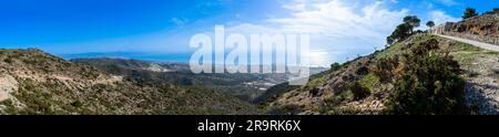 Vista panoramica dal Monte Calamorro, vicino a Malaga, nella Costa del Sol in Spagna Foto Stock