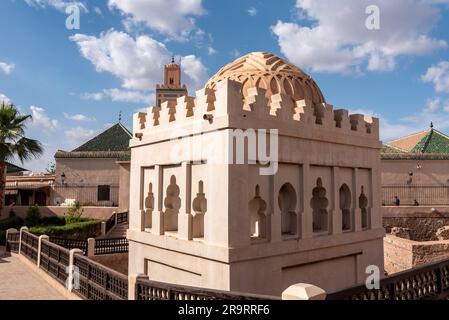 Storica Koubba el-Baadiyn a Marrakech, risalente al periodo degli Almoravidi, in Marocco Foto Stock