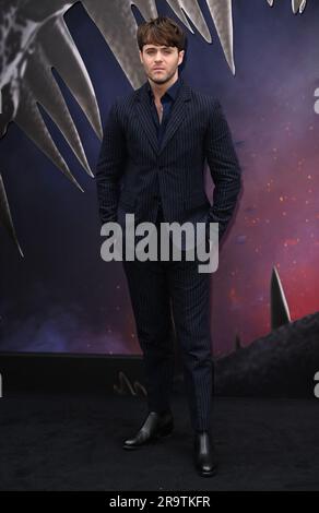 Londra, Regno Unito. 28 giugno 2023. Joey Batey at the Witcher Season 3 UK Premiere, Londra, Regno Unito, 28 giugno 2023. Foto di Stuart Hardy/ABACAPRESS.COM Credit: Abaca Press/Alamy Live News Foto Stock