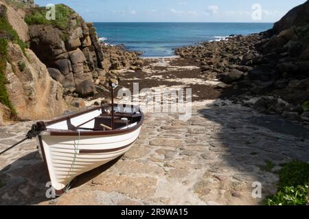 Porthgwarra Cove, St Leven, Cornovaglia, Regno Unito Foto Stock