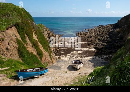 Porthgwarra Cove, St Leven, Cornovaglia, Regno Unito Foto Stock