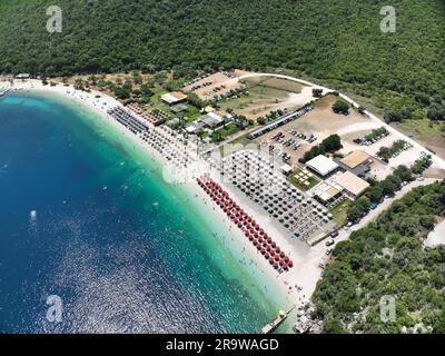 Immagine aerea della spiaggia di Antisamos a Cefalonia, Grecia Foto Stock