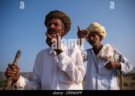 I pastori di cammelli Rabari alla Pushkar Camel Fair, India Foto Stock