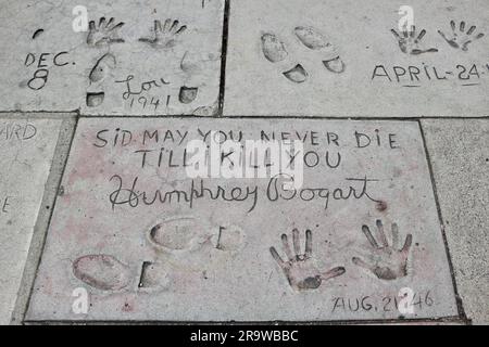 Impronte autografiche di Humphrey Bogart datate 21 agosto 1946 di fronte al TCL Chinese Theatre Hollywood Boulevard Los Angeles California USA Foto Stock