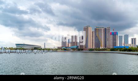 Vista sul mare e sulla città di Zhanjiang, Cina Foto Stock