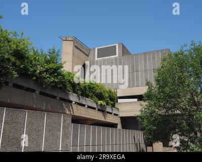 La Hayward Gallery, nuova e iconica architettura brutalista a Londra, Regno Unito Foto Stock