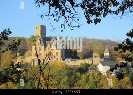 Castello costruito nel XII secolo, complesso del castello, Kransberg, Usingen, Taunus, Hesse, Germania Foto Stock