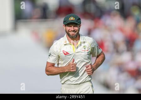 Michael Neser of Australia durante la LV= Insurance Ashes test Series Second test Day 2 Inghilterra contro Australia presso Lords, Londra, Regno Unito, 29 giugno 2023 (foto di Mark Cosgrove/News Images) Foto Stock