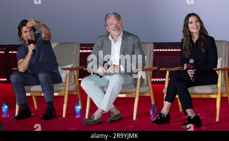 Seoul, Corea del Sud. 29 giugno 2023. L'attore Tom Cruise, il regista Christopher McQuarrie, l'attrice Hayley Atwell, partecipano a una conferenza stampa per il film Mission: Impossible - Dead Reckoning - Part One Press Conference presso la Lotte Cinema World Tower di Seoul, Corea del Sud il 29 giugno 2023. Il film aprirà il 12 luglio. (Foto di Lee Young-ho/Sipa USA) credito: SIPA USA/Alamy Live News Credit: SIPA USA/Alamy Live News Foto Stock