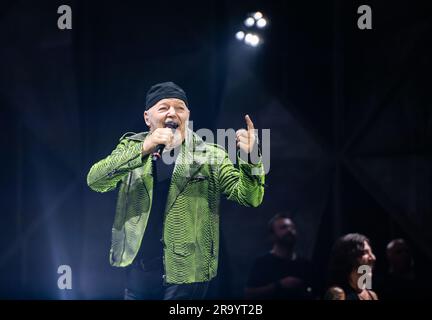 28 giugno 2023, Salerno, Campania/Salerno, Italia: Vasco Rossi live allo Stadio Arechi di Salerno. (Immagine di credito: © Giovanni Esposito/Pacific Press via ZUMA Press Wire) SOLO USO EDITORIALE! Non per USO commerciale! Foto Stock