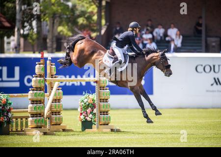 Shawn Casady degli Stati Uniti ha partecipato al Pan American Show a Spruce Meadows a Calgary, Alberta, Canada, il 28 giugno 2023. Foto Stock