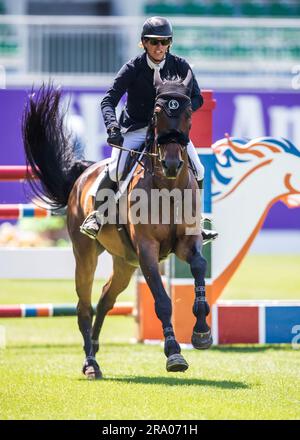 Shawn Casady degli Stati Uniti ha partecipato al Pan American Show a Spruce Meadows a Calgary, Alberta, Canada, il 28 giugno 2023. Foto Stock