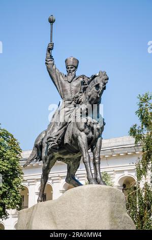 Equestre di Petro Konashevych-Sahaidachny in Piazza Kontraktova a Kiev, Ucraina. Fondata nel 2001. Architetti: Jarikov e Kuharenko. Foto Stock