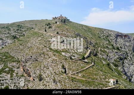 Chiesa sulla montagna, Bocairent, Valencia, Spagna, Bocairente Foto Stock