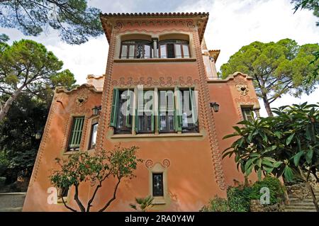 Museo Gaudí, ex casa di Casa Museo Antoni Gaudí, Parco Gueell, Barcellona, Spagna Foto Stock