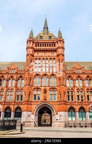 Victorian, Red Terracotta Holborn Bar (Prudential Assurance Building), Holborn, Londra, Inghilterra, Regno Unito Foto Stock