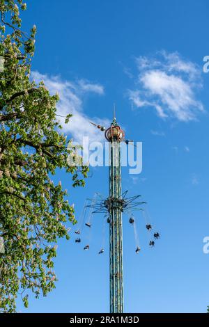 Inizia il giro in volantino ai Giardini Tivoli di Copenaghen Foto Stock