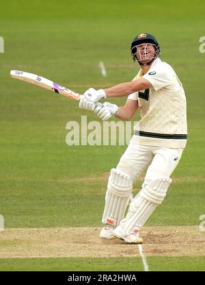 L'australiano David Warner in azione durante il terzo giorno del secondo test match di Ashes al Lord's di Londra. Data immagine: Venerdì 30 giugno 2023. Foto Stock