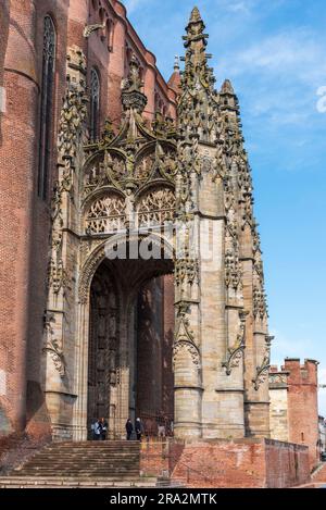 Francia, Tarn, Albi, città episcopale dichiarata Patrimonio dell'Umanità dall'UNESCO, cattedrale di Sainte Cecile, Baldaquin of the South Portal Foto Stock