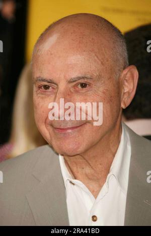 Alan Arkin partecipa alla prima di "Little Miss Sunshine" all'AMC Loews Lincoln Square di New York il 25 luglio 2006. Crediti fotografici: Henry McGee/MediaPunch Foto Stock