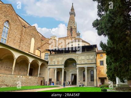 Cappella Pazzi nella Basilica di Santa Croce, Firenze, Italia Foto Stock