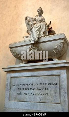 Tomba di Niccolo Machiavelli nella Basilica di Santa Croce, Firenze, Italia Foto Stock